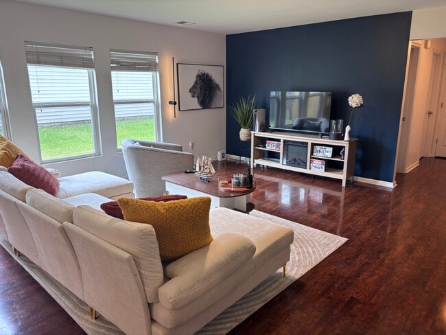 property at 412 Vinicio Dr