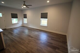 2018 W Gregory St in Pensacola, FL - Building Photo - Building Photo
