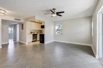 243 S McMullen Booth Rd in Clearwater, FL - Building Photo - Building Photo