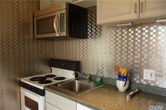 1145 Majors Pond Path-Unit -2nd Fl in Orient, NY - Building Photo - Building Photo
