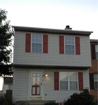 2719 Crestwick Pl in District Heights, MD - Building Photo