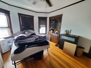 9 Roberts Rd, Unit 3 in Cambridge, MA - Building Photo - Building Photo
