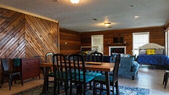 393 Mason Loop in Trinity, TX - Building Photo