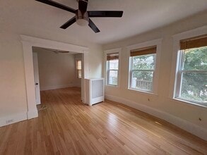 139 W Adams St in Somerville, MA - Building Photo - Building Photo