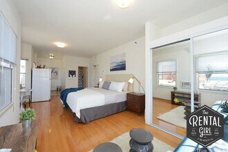 26 Breeze Ave-Unit -19 in Los Angeles, CA - Building Photo - Building Photo