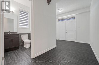 13 Hartfield St in Ingersoll, ON - Building Photo - Building Photo