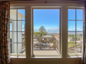 257 Trinity Ave in Kensington, CA - Building Photo - Building Photo