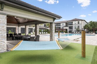 Lantower Grande Pines in Orlando, FL - Building Photo - Building Photo