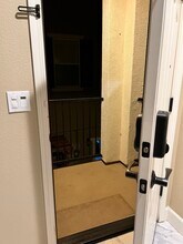 678 W Tramonto Dr, Unit 678 in Tracy, CA - Building Photo - Building Photo
