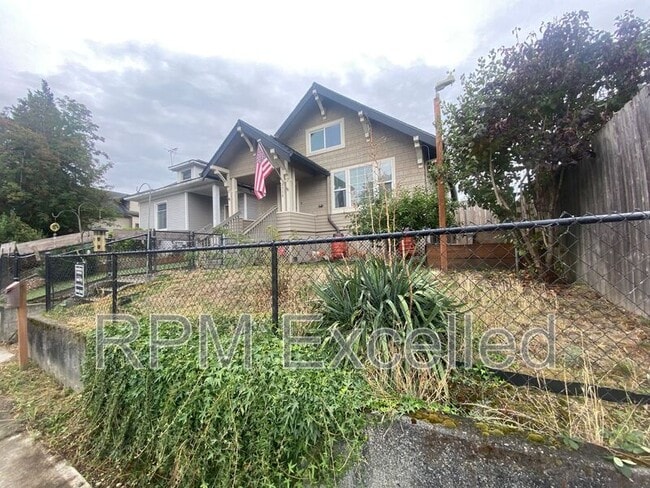 3714 E I St in Tacoma, WA - Building Photo - Building Photo