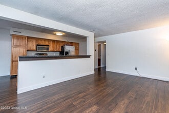 416 Greenhill Ct in Albany, NY - Building Photo - Building Photo