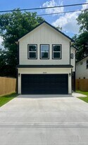 10516 Exeter St in Houston, TX - Building Photo
