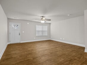 117 Oak St in Greer, SC - Building Photo - Building Photo