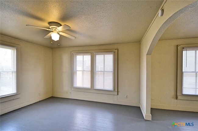 property at 875 Porter St