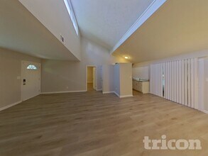 3224 Creekwood Dr in Rex, GA - Building Photo - Building Photo