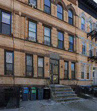 806 Macon St in Brooklyn, NY - Building Photo - Building Photo