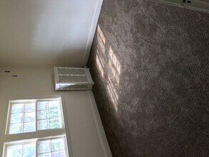 101 W Arrowhead Rd in Duluth, MN - Building Photo - Building Photo