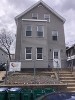 66 Pacific St in Fitchburg, MA - Building Photo