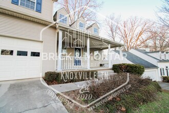 1173 Edenbridge Way in Knoxville, TN - Building Photo - Building Photo