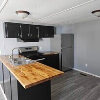 5722 Blissfield Ct in Fort Wayne, IN - Building Photo