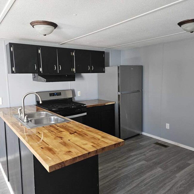 property at 5722 Blissfield Ct