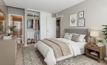 Huntington Park Apartments in Tucson, AZ - Foto de edificio - Building Photo