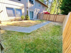 2720 204th St SW in Lynnwood, WA - Building Photo - Building Photo