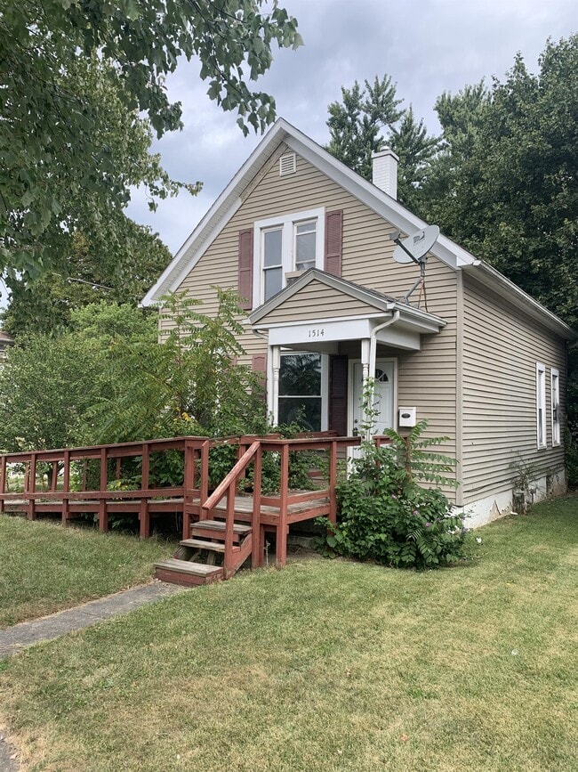 property at 1514 High St