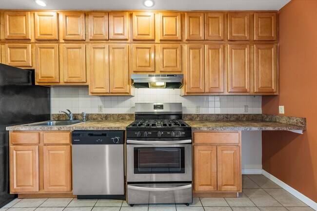 54 Monitor St in Jersey City, NJ - Building Photo - Building Photo