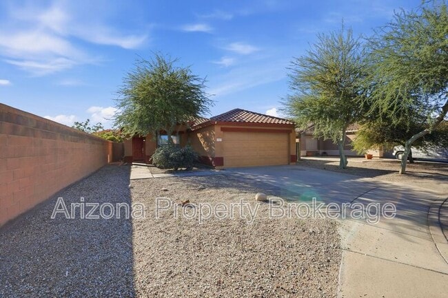 15535 W Port Au Prince Ln in Surprise, AZ - Building Photo - Building Photo