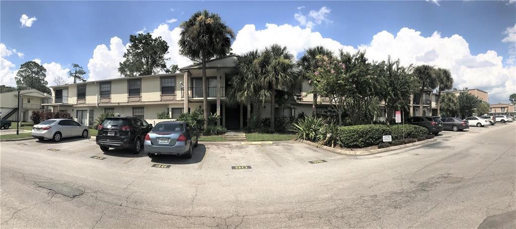 6039 Village Cir S in Orlando, FL - Foto de edificio