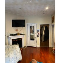 250 Newbury St in Boston, MA - Foto de edificio - Building Photo