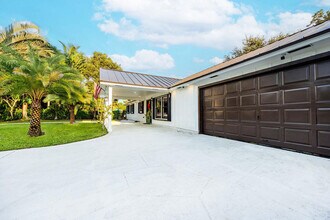 2024 Palmetto Rd in West Palm Beach, FL - Building Photo - Building Photo