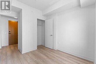 2920 Hwy 7 in Vaughan, ON - Building Photo - Building Photo