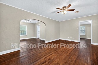 1430 W Shepherd St in Denison, TX - Building Photo - Building Photo