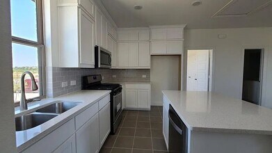 4408 Smokey Quartz Ln in Arlington, TX - Building Photo - Building Photo