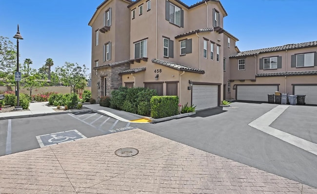 property at 458 Stratus Ln