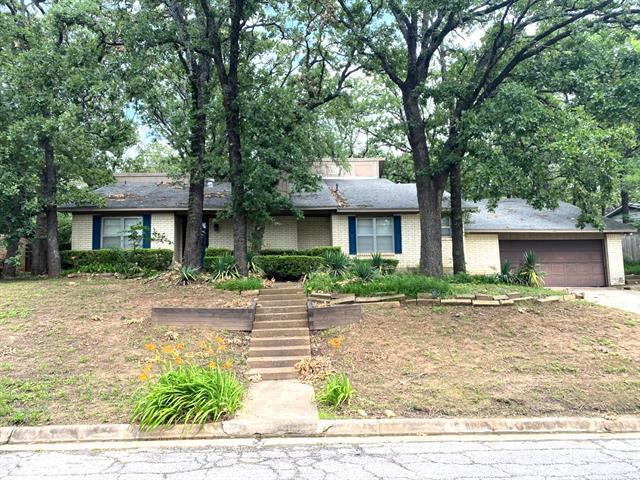 3605 Oakwood Dr in Denison, TX - Building Photo
