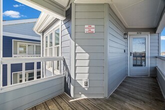 372 Northwest Dr in Davidson, NC - Building Photo - Building Photo