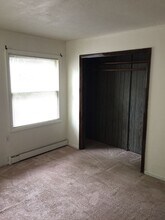 425 SW Maplecrest Dr in Portland, OR - Building Photo - Building Photo