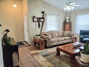 2483 Redoubt Ave in Pensacola, FL - Building Photo - Building Photo