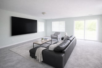 9287 S Avignon Pl in West Jordan, UT - Foto de edificio - Building Photo