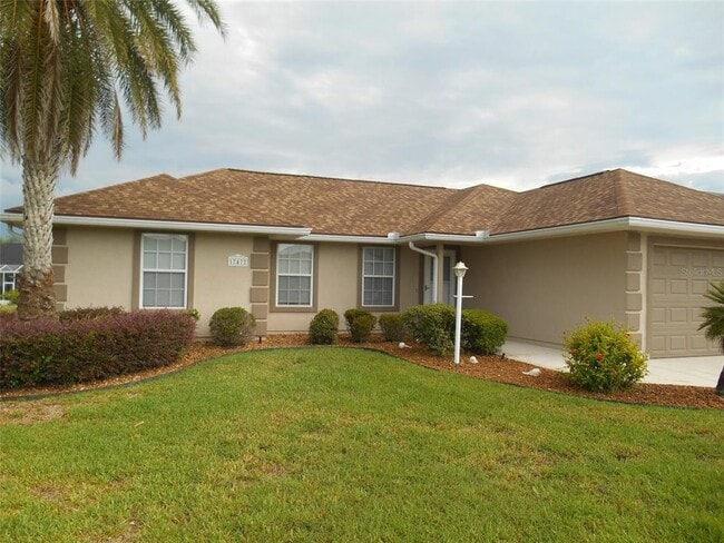 property at 17472 SE 121st Cir