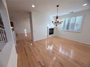 2923 Maricopa St in Torrance, CA - Building Photo - Building Photo