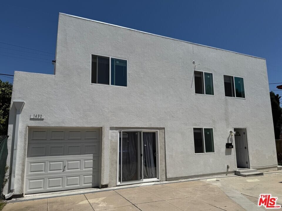 1430 Hauser Blvd in Los Angeles, CA - Building Photo