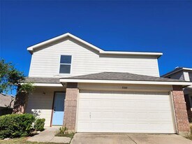 5100 Waterford Dr in Fort Worth, TX - Building Photo