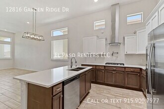 12816 Gdn Rdg Dr in Horizon City, TX - Building Photo - Building Photo