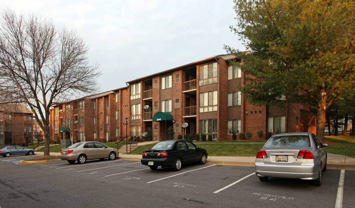 Mallard Cove in Derwood, MD - Building Photo