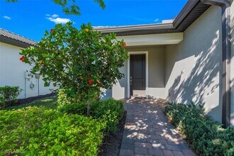9605 Bexley Dr in Ft. Myers, FL - Building Photo - Building Photo