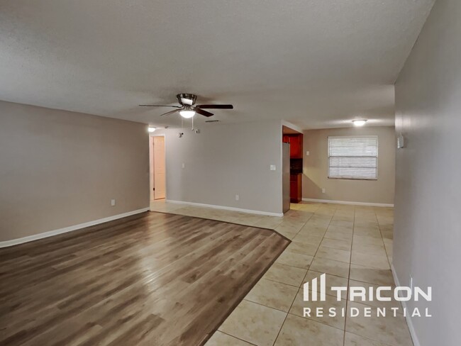 16019 Eagle River Way in Tampa, FL - Building Photo - Building Photo